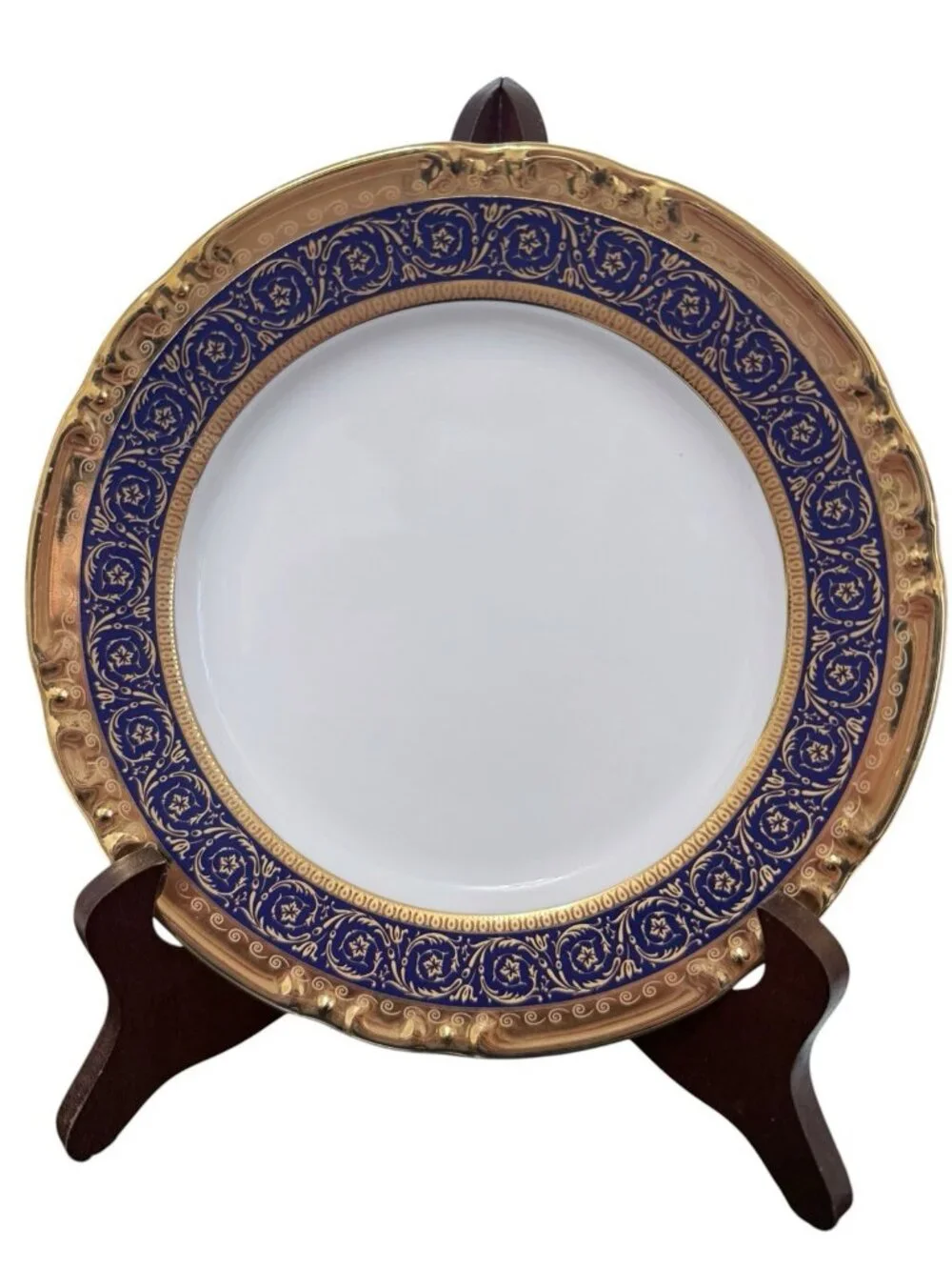 Thun Royal Prague Set of 2 Karlovarsky Porcelain 7.5